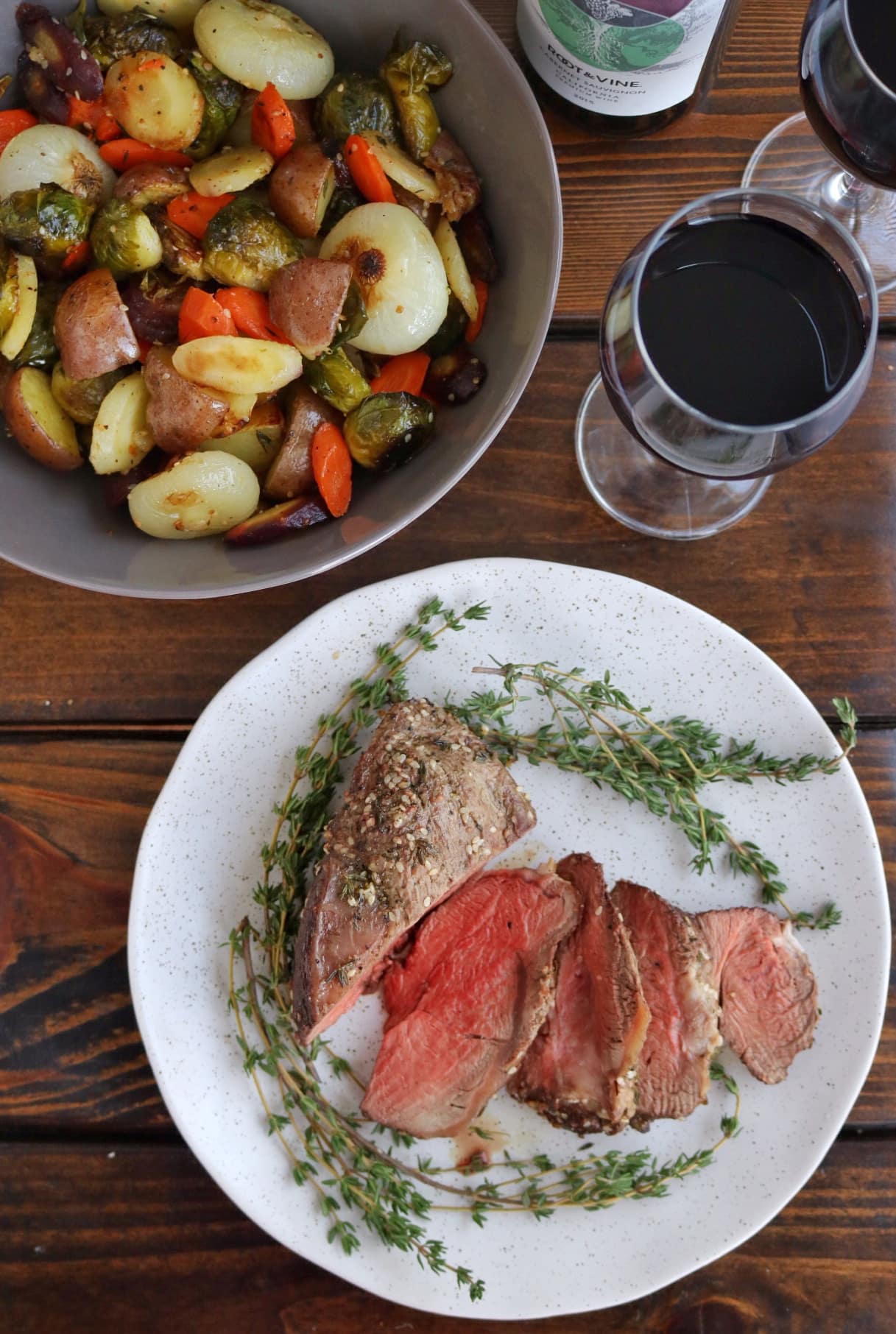 OnePan Beef Tenderloin & Roasted Vegetables » The Nutrition Adventure